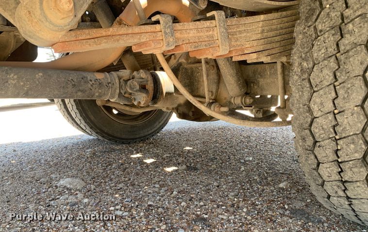 image for item DM7891 2015 Dodge Ram 5500HD Crew Cab flatbed truck