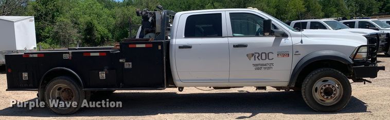 image for item DM7892 2012 Dodge Ram 5500HD Crew Cab flatbed truck