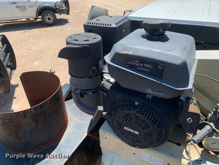 image for item DM7892 2012 Dodge Ram 5500HD Crew Cab flatbed truck