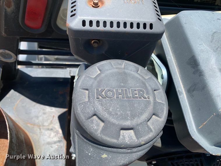 image for item DM7892 2012 Dodge Ram 5500HD Crew Cab flatbed truck