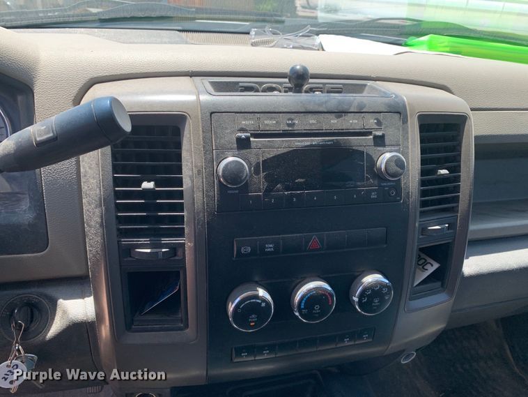 image for item DM7892 2012 Dodge Ram 5500HD Crew Cab flatbed truck