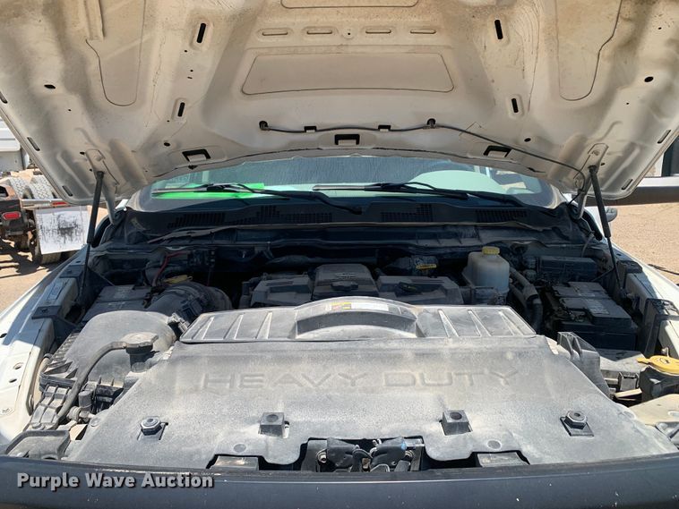 image for item DM7892 2012 Dodge Ram 5500HD Crew Cab flatbed truck