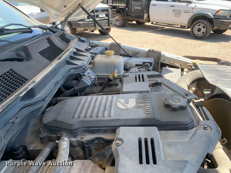 image for item DM7892 2012 Dodge Ram 5500HD Crew Cab flatbed truck