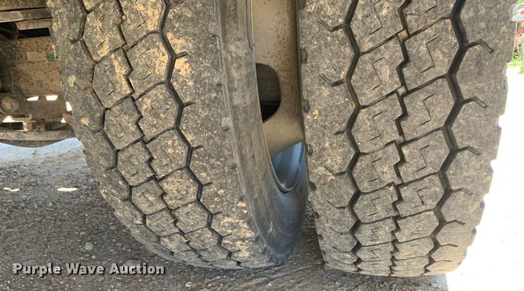 image for item DM7892 2012 Dodge Ram 5500HD Crew Cab flatbed truck