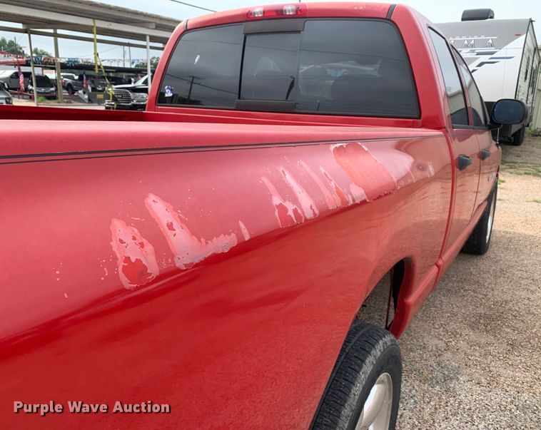 image for item DM7898 2004 Dodge Ram 1500 Quad Cab pickup truck