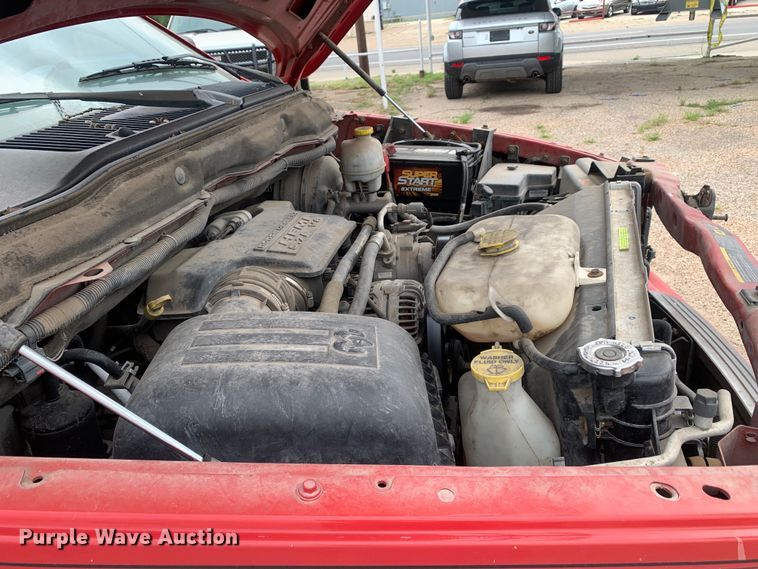 image for item DM7898 2004 Dodge Ram 1500 Quad Cab pickup truck