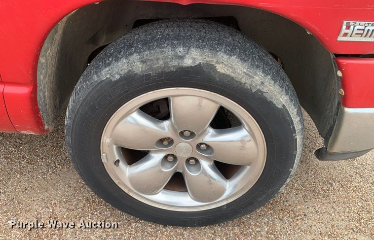 image for item DM7898 2004 Dodge Ram 1500 Quad Cab pickup truck