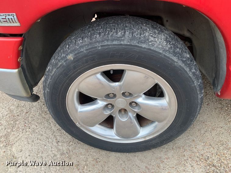 image for item DM7898 2004 Dodge Ram 1500 Quad Cab pickup truck