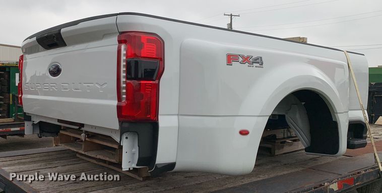 image for item DM7904 2024 Ford F350 pickup truck bed