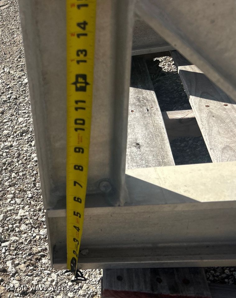 image for item DO6513 (2) Merritt aluminum headache racks