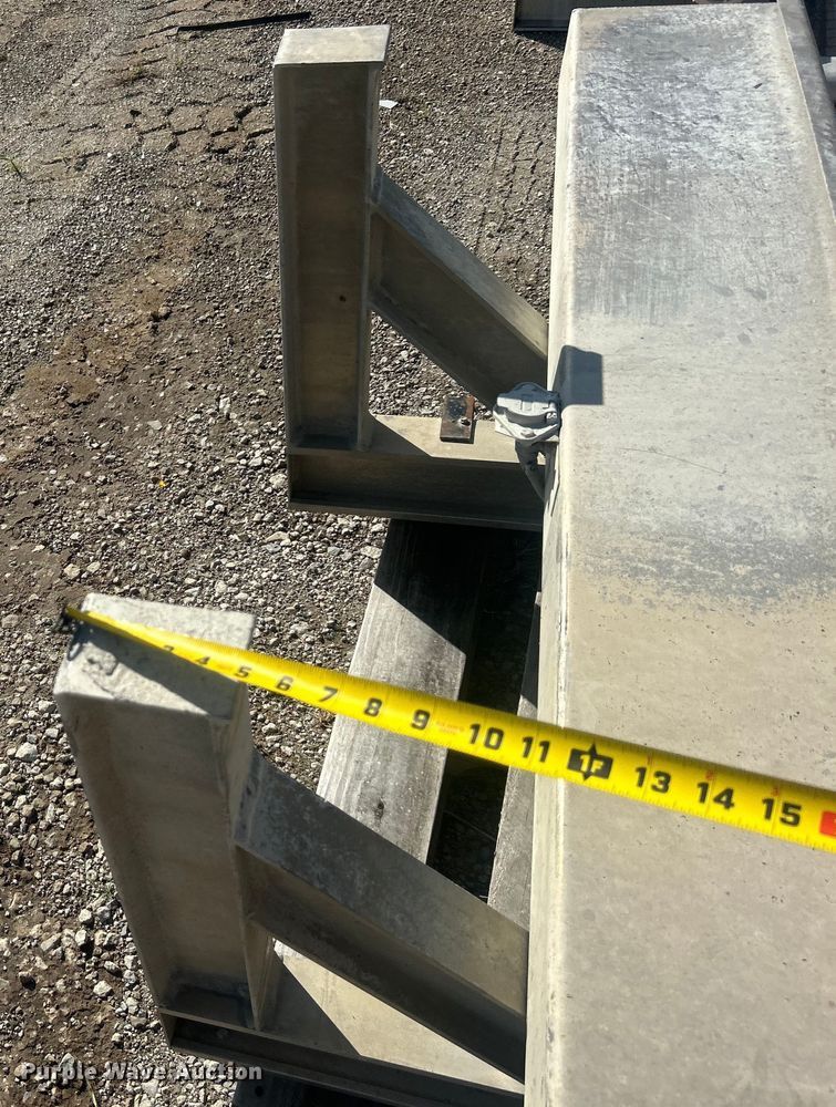 image for item DO6513 (2) Merritt aluminum headache racks