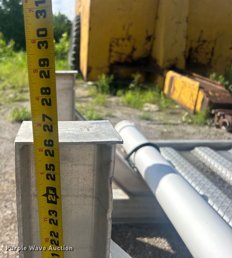 image for item DO6513 (2) Merritt aluminum headache racks