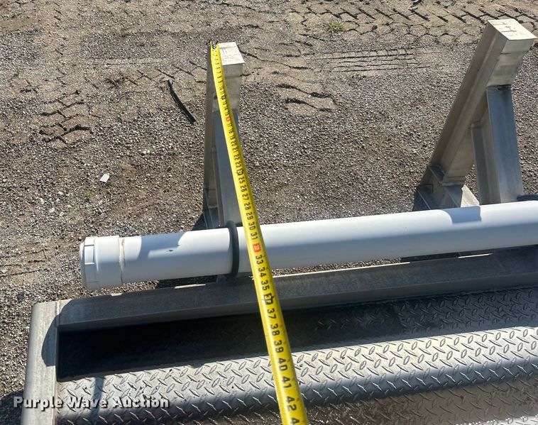 image for item DO6513 (2) Merritt aluminum headache racks