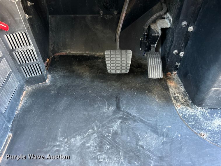 image for item DO6514 2016 Bluebird Vision school bus