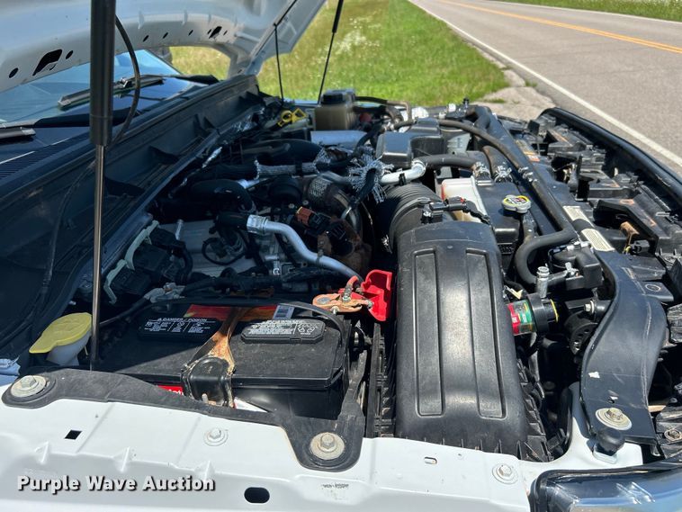 image for item DO6527 2013 Ford  F550 SuperCab truck cab and chassis