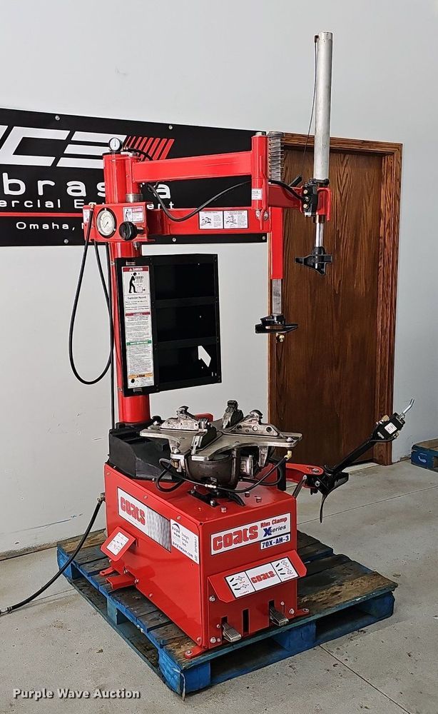 image for item DP0937 Coats 70X-AH-3  rim clamp tire machine