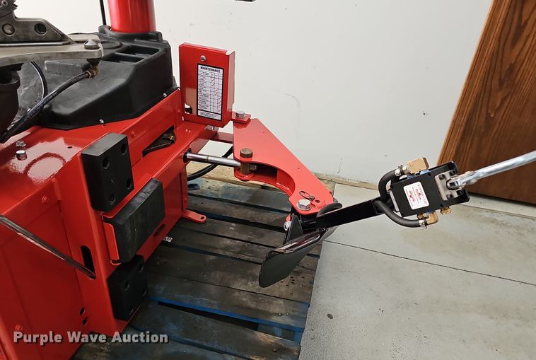 image for item DP0937 Coats 70X-AH-3  rim clamp tire machine