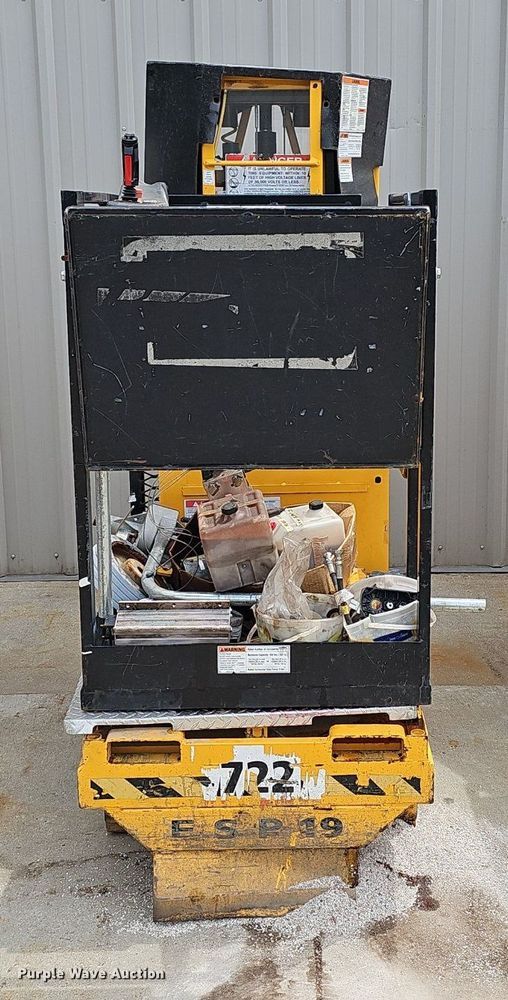 image for item DP0942 (5) Biljax ESP 19 vertical lifts