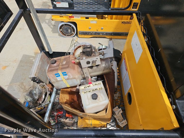 image for item DP0942 (5) Biljax ESP 19 vertical lifts