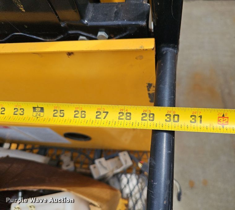 image for item DP0942 (5) Biljax ESP 19 vertical lifts