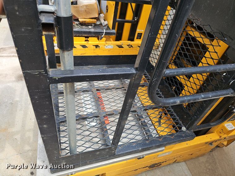 image for item DP0942 (5) Biljax ESP 19 vertical lifts