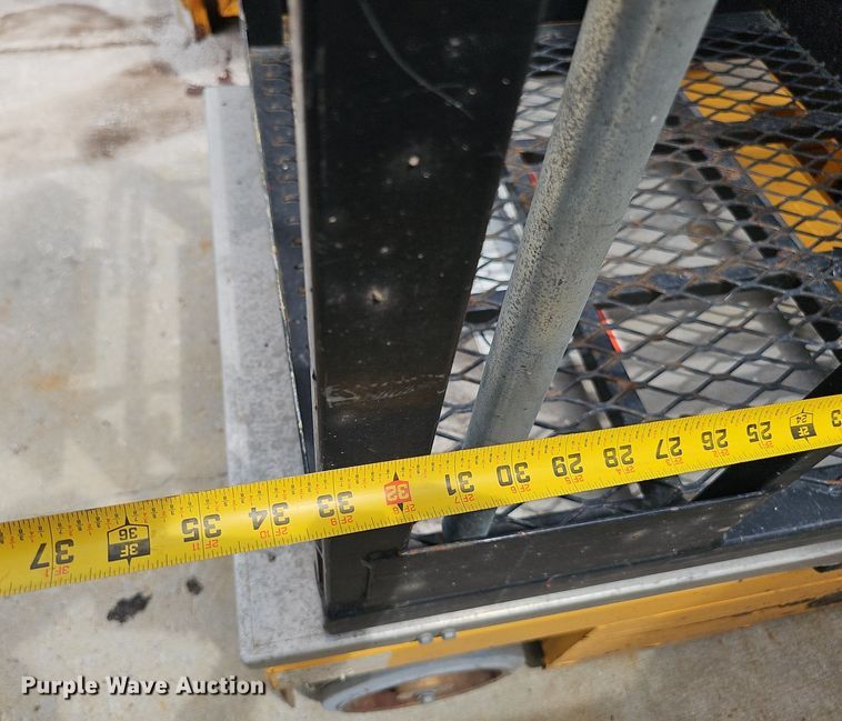 image for item DP0942 (5) Biljax ESP 19 vertical lifts