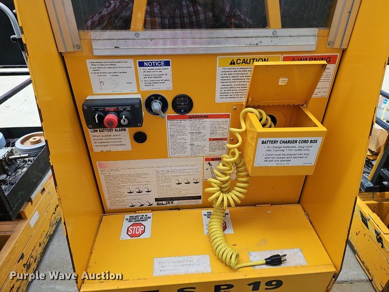 image for item DP0942 (5) Biljax ESP 19 vertical lifts