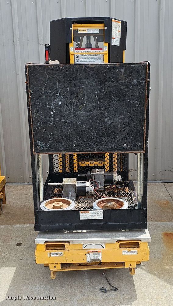 image for item DP0942 (5) Biljax ESP 19 vertical lifts