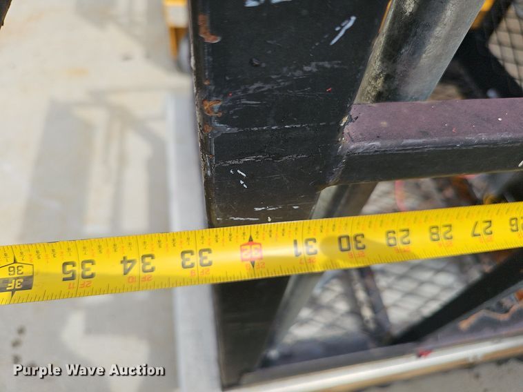 image for item DP0942 (5) Biljax ESP 19 vertical lifts