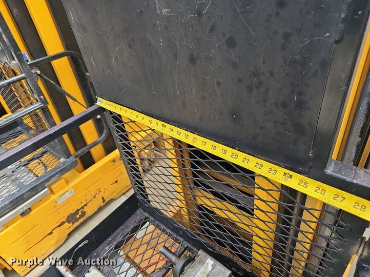 image for item DP0942 (5) Biljax ESP 19 vertical lifts