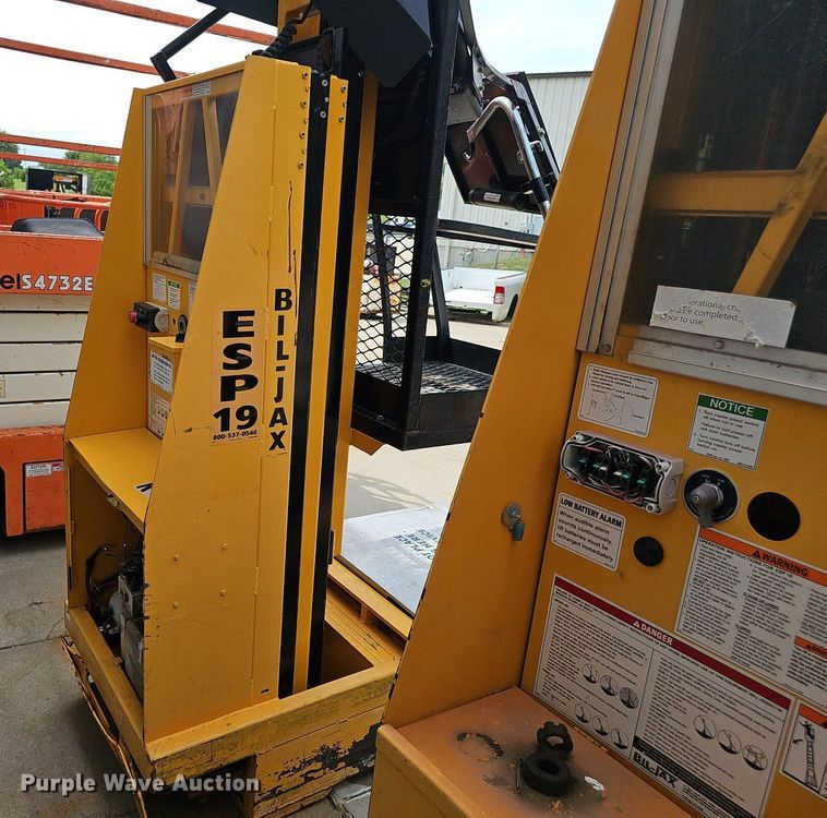 image for item DP0942 (5) Biljax ESP 19 vertical lifts