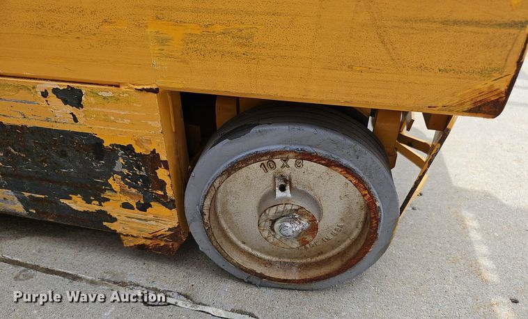 image for item DP0942 (5) Biljax ESP 19 vertical lifts