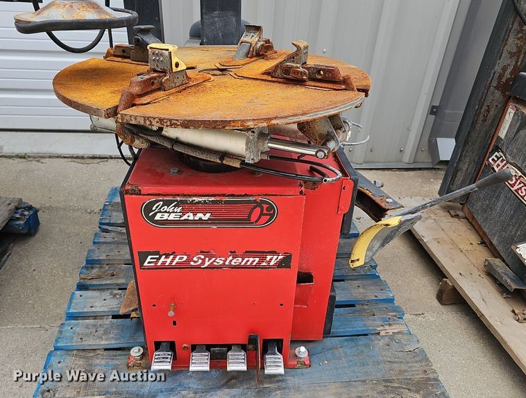 image for item DP0943 (5) tire machines