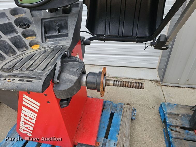 image for item DP0943 (5) tire machines