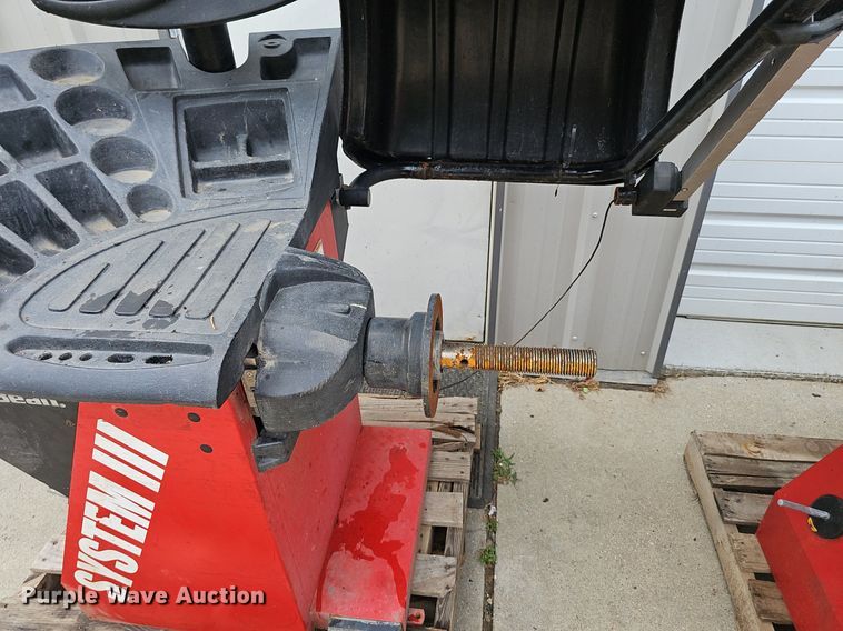 image for item DP0943 (5) tire machines