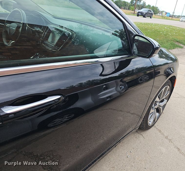 image for item DP0996 2015 Chrysler 200 C 