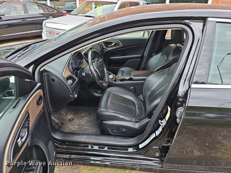 image for item DP0996 2015 Chrysler 200 C 