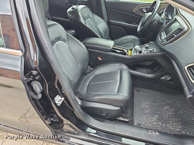 image for item DP0996 2015 Chrysler 200 C 