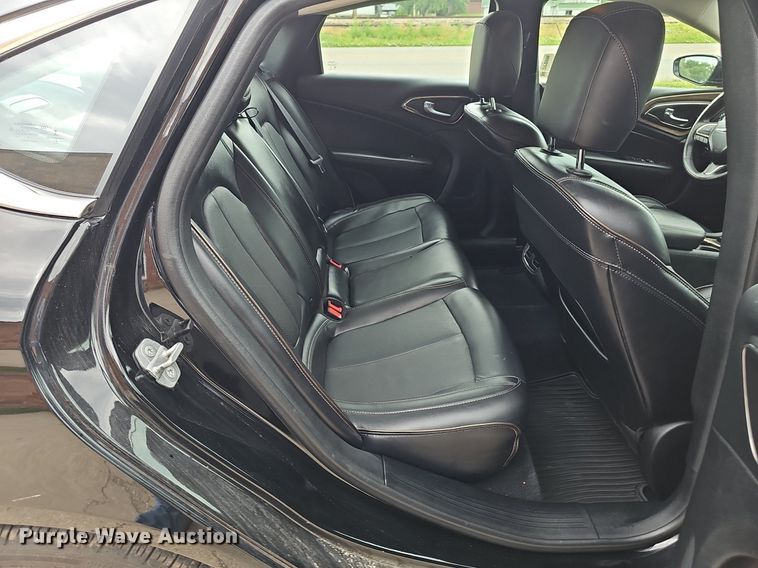 image for item DP0996 2015 Chrysler 200 C 