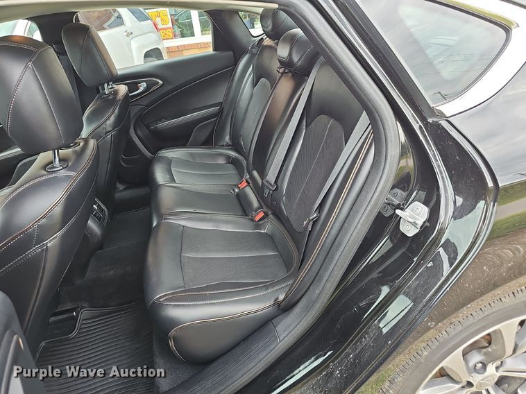 image for item DP0996 2015 Chrysler 200 C 