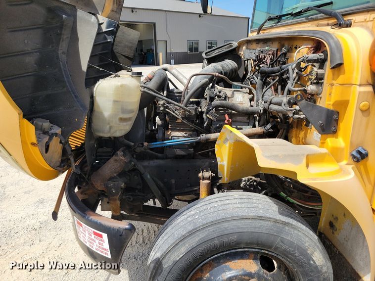 image for item DP1400 2007 International CE200 school bus