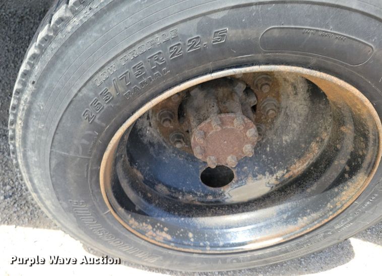 image for item DP1400 2007 International CE200 school bus