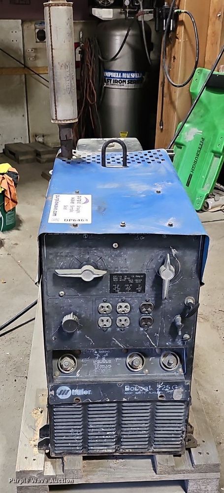 image for item DP6464 Miller  Bobcat 225G welder/generator