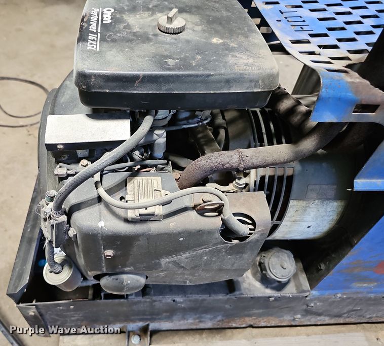 image for item DP6464 Miller  Bobcat 225G welder/generator