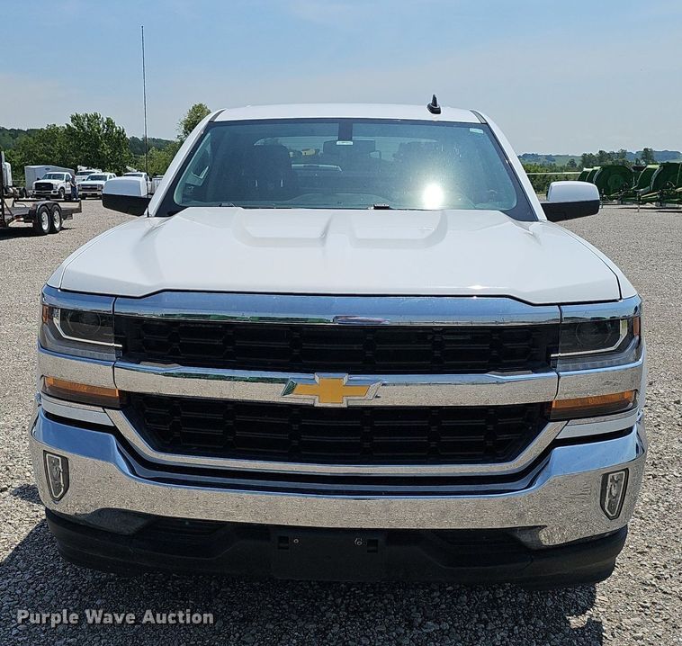 image for item DP6513 2018 Chevrolet Silverado 1500 LT Double Cab pickup truck