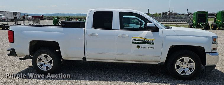 image for item DP6513 2018 Chevrolet Silverado 1500 LT Double Cab pickup truck