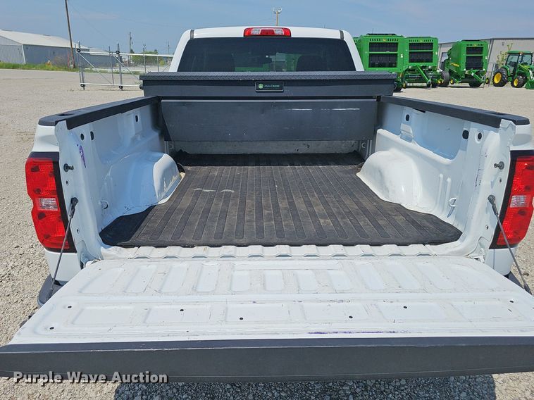 image for item DP6513 2018 Chevrolet Silverado 1500 LT Double Cab pickup truck