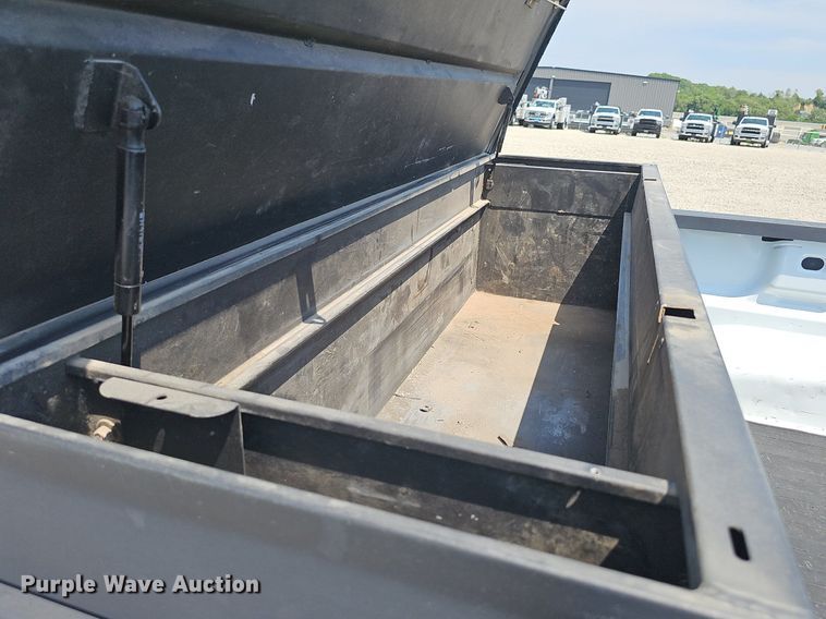 image for item DP6513 2018 Chevrolet Silverado 1500 LT Double Cab pickup truck