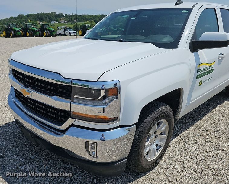 image for item DP6513 2018 Chevrolet Silverado 1500 LT Double Cab pickup truck