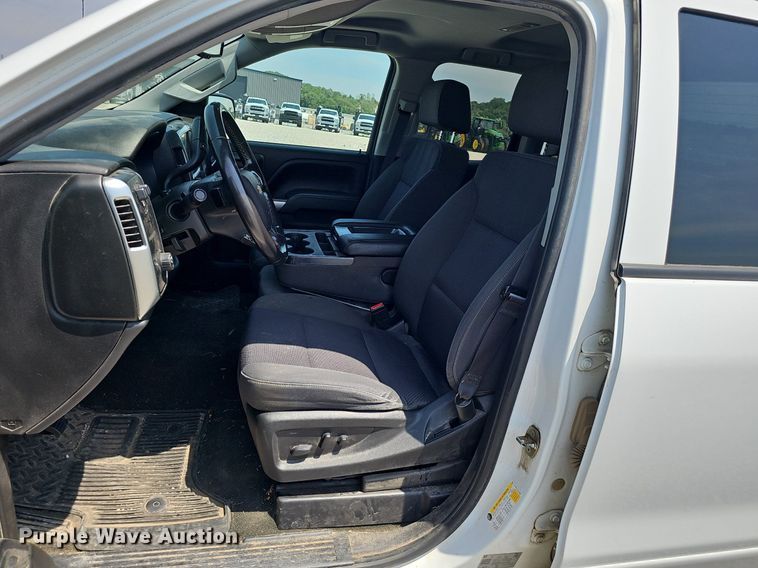 image for item DP6513 2018 Chevrolet Silverado 1500 LT Double Cab pickup truck